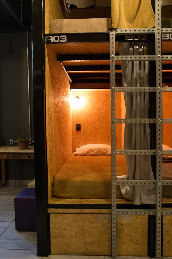 Eco Box Hostel Florianópolis Eksteriør bilde